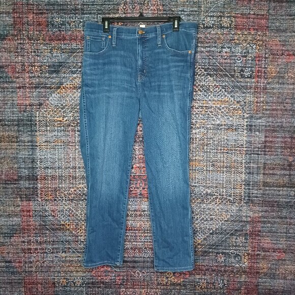 Madewell Denim - MadeWell womens dark distressed STOVEPIPE stretch high crop jeans 32 mb466 NWT